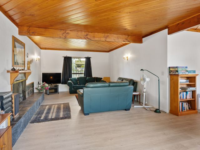 Lakeside Serenity - Taupo Holiday Home - 1150390 - photo 5