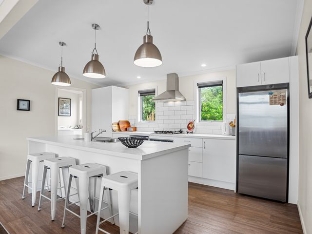 Relax on Dillon - Waihi Beach Holiday Home - 1150465 - photo 4