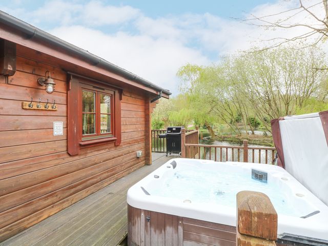Kingfisher Lodge