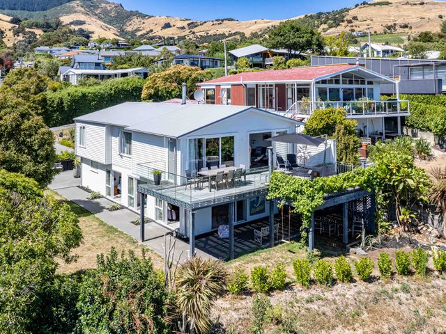 Cliffside - Akaroa Holiday Home - 1151234 - photo 2