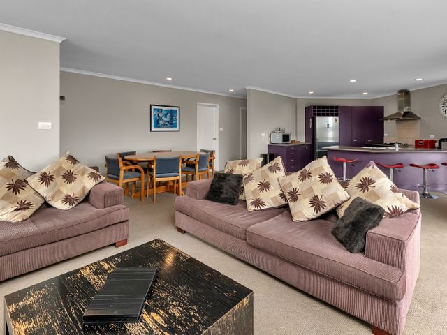 Paradise at the Bay - Ruakaka Holiday Home - 1151963 - photo 5