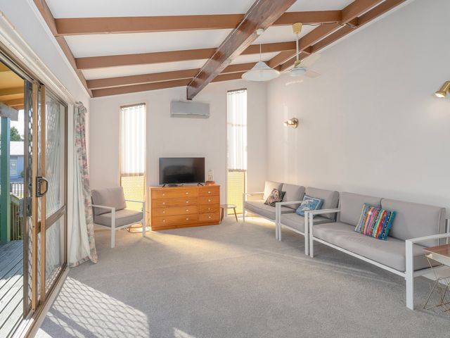 Golden Days - Whitianga Holiday Home - 1153426 - photo 5