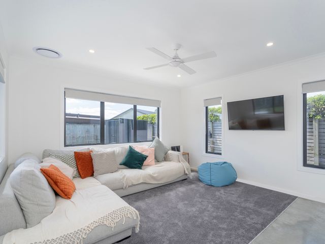 Blue Skies - Whitianga Holiday Home - 1153503 - photo 4