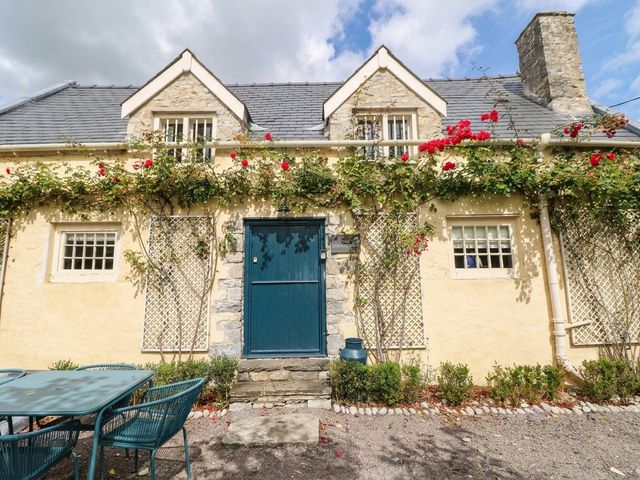 The Cheese House At Gileston Manor