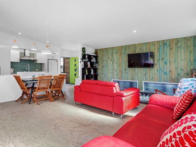 Serene on Seaforth - Waihi Beach Holiday Home - 1155807 - photo 4