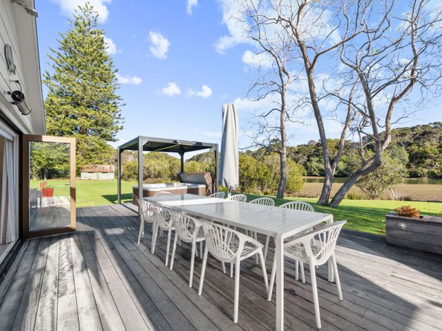 River Palms Retreat - Paihia Holiday Home - 1158021 - photo 5