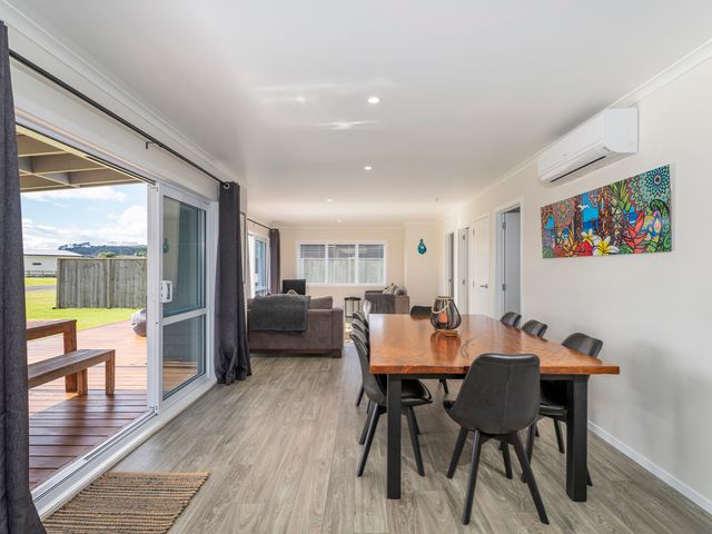 Cooks Family Retreat - Cooks Beach Holiday Home - 1158344 - photo 5