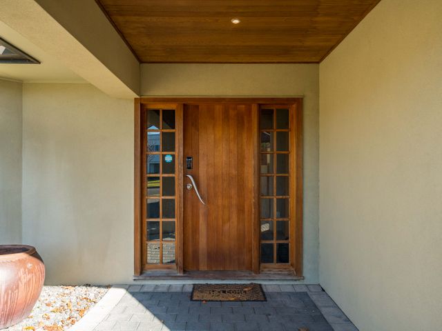 Nature Vistas - Lake Taupo Holiday Home - 1158398 - photo 4