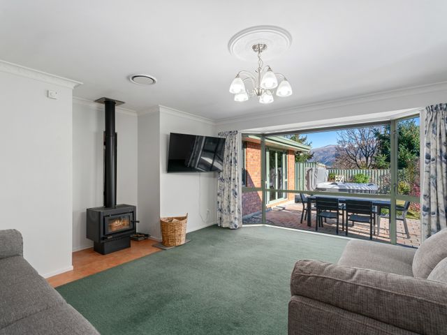 Fenwick - Cromwell Holiday Home - 1159218 - photo 5