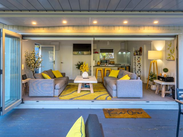 Island Sanctuary - Waiheke Holiday Home - 1159782 - photo 4