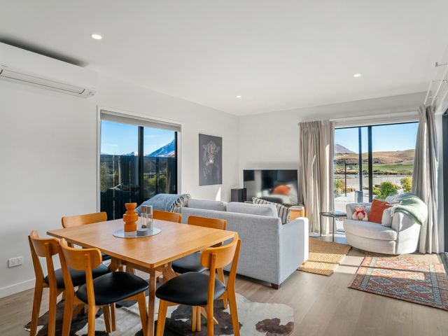 A Remarkable Retreat - Queenstown Holiday Home - 1160446 - photo 5