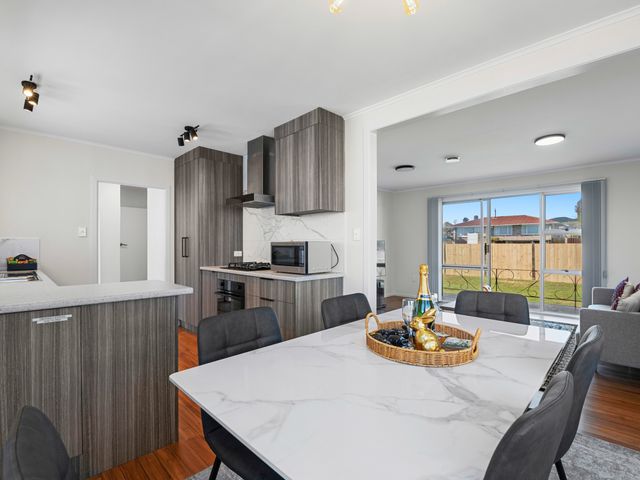 Ōwhata Retreat - Rotorua Holiday Home - 1161101 - photo 5