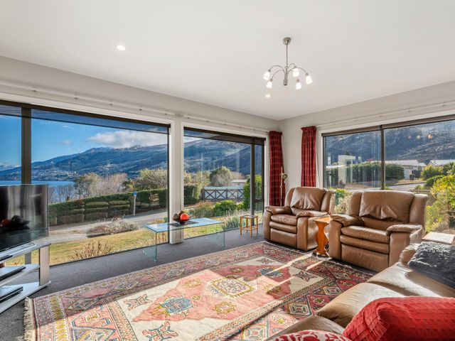Frankton Arm Vista - Queenstown Holiday Home - 1161268 - photo 3