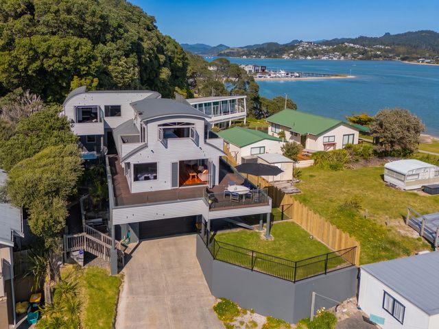 Ocean View Beach Beauty - Tairua Holiday Home - 1161273 - photo 5