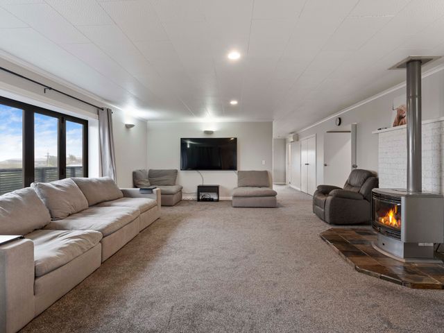 Poppy's Bach - Lake Taupo Holiday Home - 1161669 - photo 4