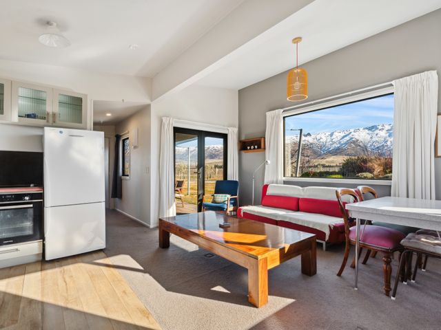 Olive Cottage - Cromwell Holiday Home - 1161868 - photo 4