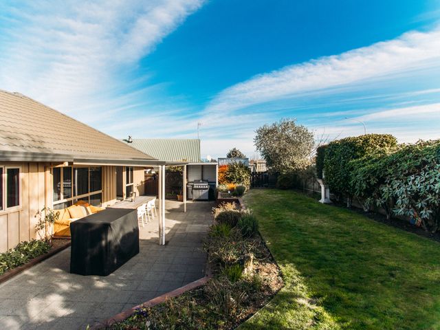 The Grove - Lake Taupo Holiday Home - 1162988 - photo 4