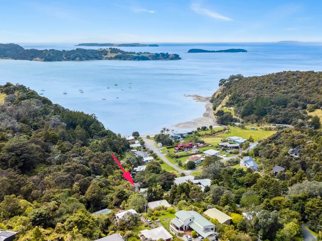 Opahi TreeHouse - Mahurangi West Holiday Home - 1164781 - photo 1