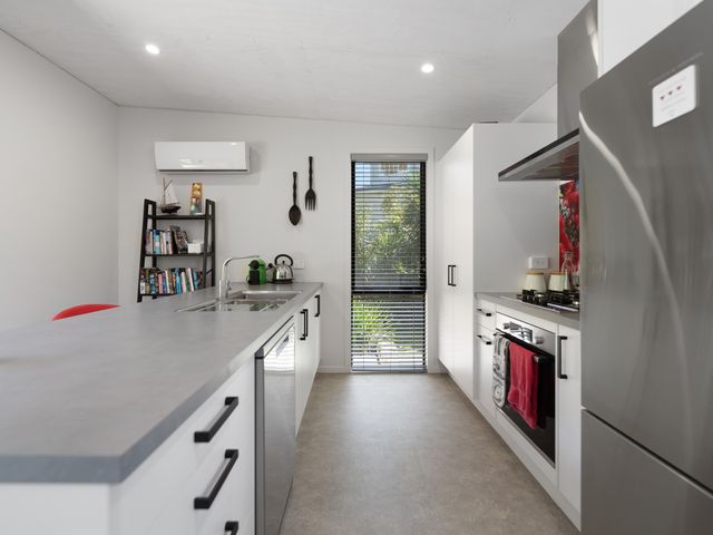 Tranquil Escape - Waihi Beach Holiday Home - 1164786 - photo 5