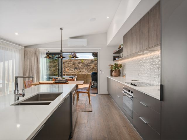 86 on Kirimoko - Wanaka Holiday Home - 1165134 - photo 4