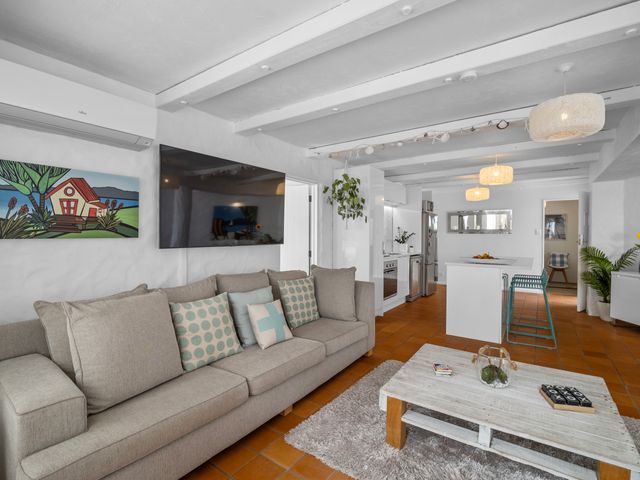 Poolside Waterfront - Orewa Oceanside Villa - 1165263 - photo 5