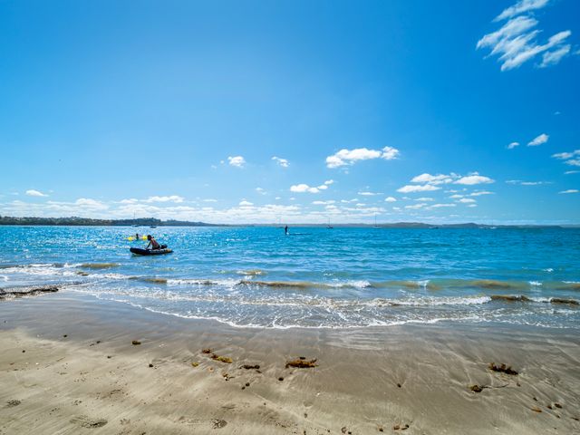 Unwind at Tindalls Bay - Whangaparaoa Apartment - 1165264 - photo 3