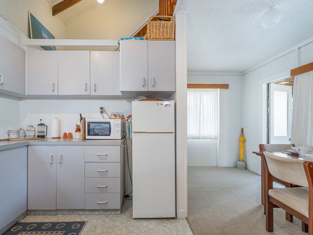 Whanga Bach - Whangamata Holiday Home - 1165528 - photo 4