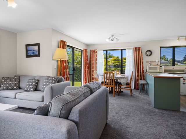 Alpine Peek - Hanmer Springs Holiday Home - 1165671 - photo 4