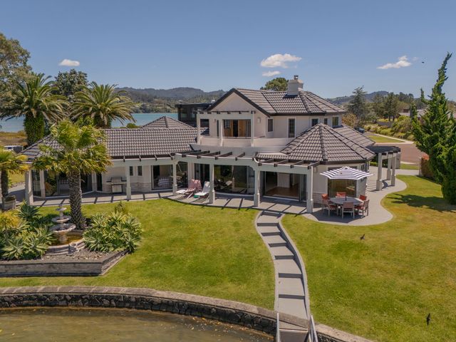 Amalfi - Pauanui Holiday Home - 1165968 - photo 3