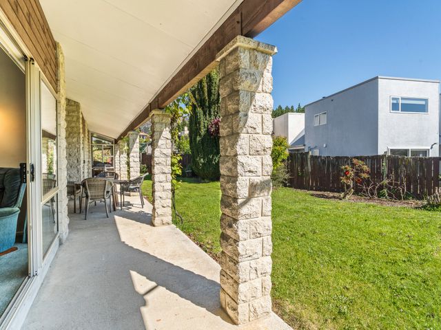 Sunlit Solace - Wanaka Holiday Home - 1166312 - photo 4