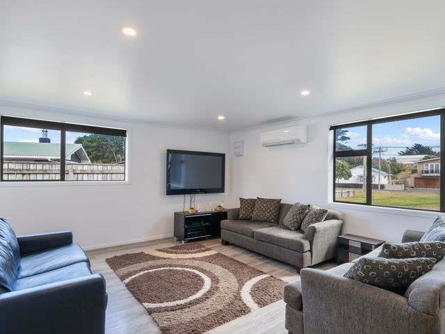 Coastal Comfort - Foxton Beach Holiday Home - 1166649 - photo 3