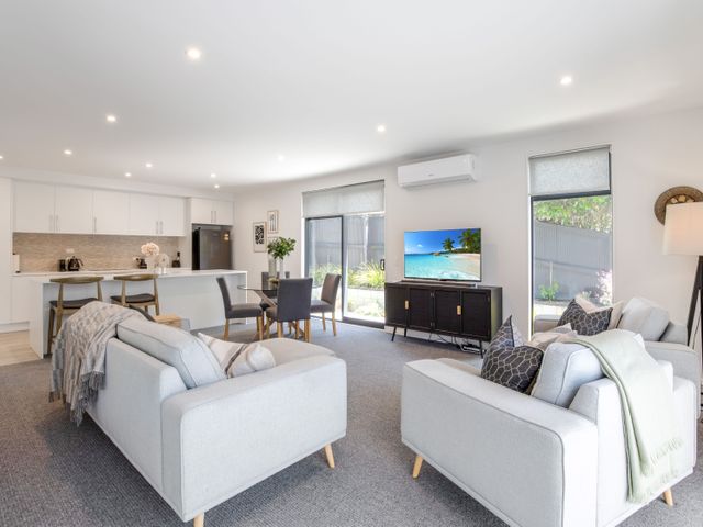 Berry Delight - Christchurch Holiday Home - 1167073 - photo 5