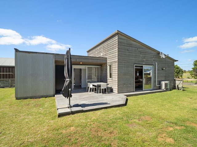 The Weekender - Omaha Holiday Home - 1167075 - photo 2