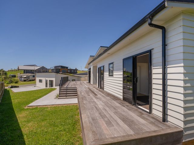 Family Casa - Cooks Beach Holiday Home - 1167202 - photo 5