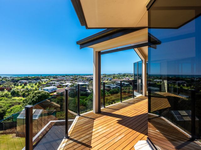 Sun, Sand, Serenity - Waihi Beach Holiday Home - 1167772 - photo 4