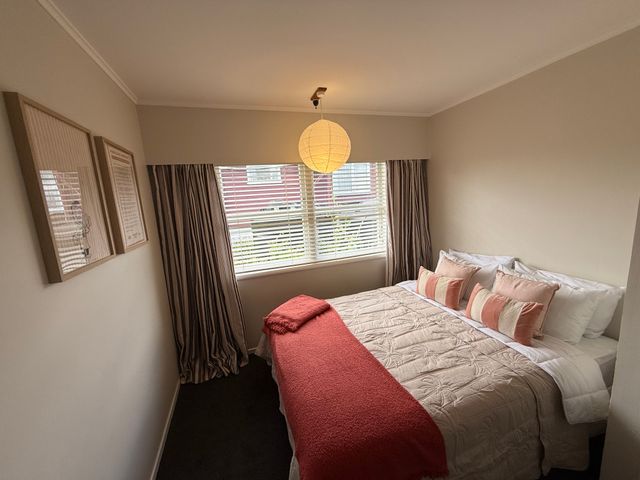 Retro Russell Retreat - Mins to Ferry, Beach, Eats - 1169238 - photo 5