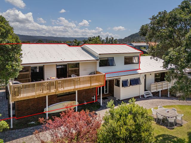 Seascape Beachfront A - Whangamata Holiday Unit - 1169459 - photo 1