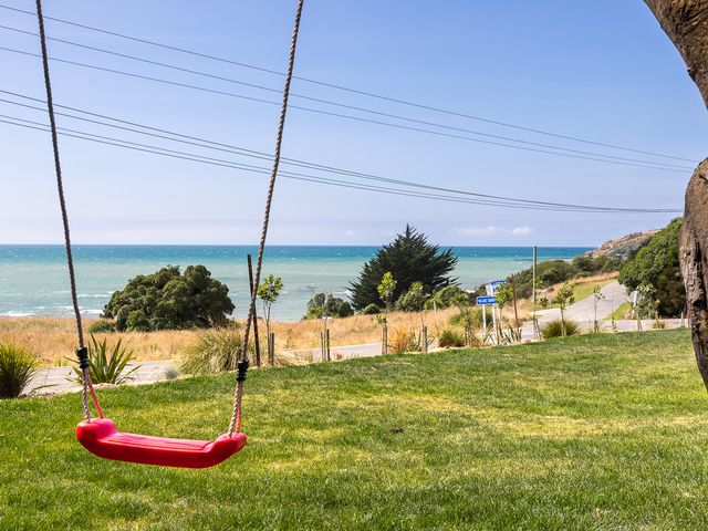 Moeraki Beach Haven - Otago Beachfront Home - 1169864 - photo 2