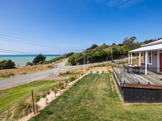 Moeraki Beach Haven - Otago Beachfront Home - 1169864 - photo 5