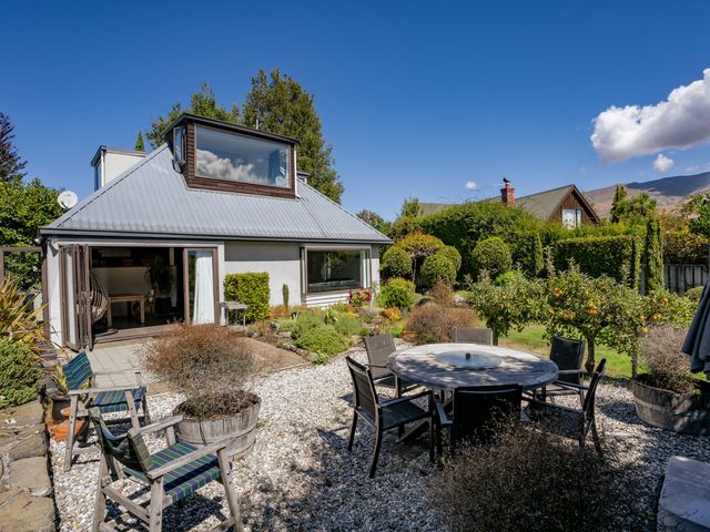 Mountain View Retreat - Wanaka Holiday Home - 1171589 - photo 3