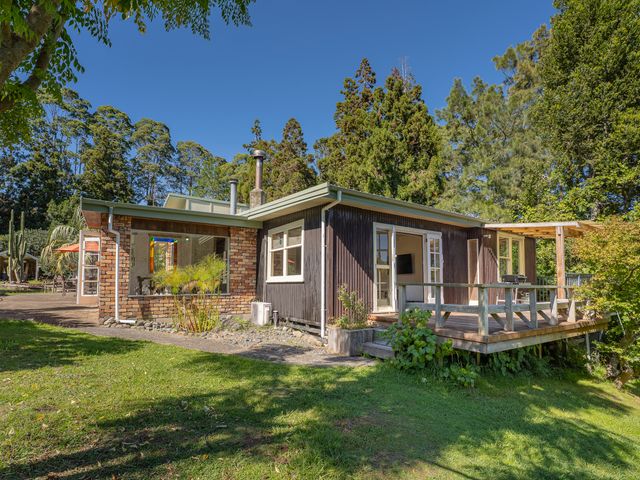 Birdsong - Whangamata Holiday Home - 1172570 - photo 3