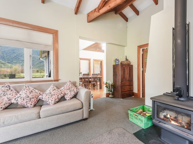 Fantail Cottage Kaiuma Bay - Havelock Holiday Home - 1173523 - photo 3