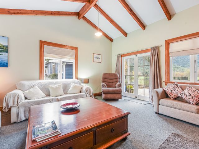 Fantail Cottage Kaiuma Bay - Havelock Holiday Home - 1173523 - photo 4