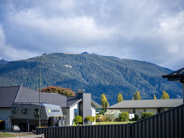 Mountainview Escape - Te Anau Holiday House - 1174438 - photo 5