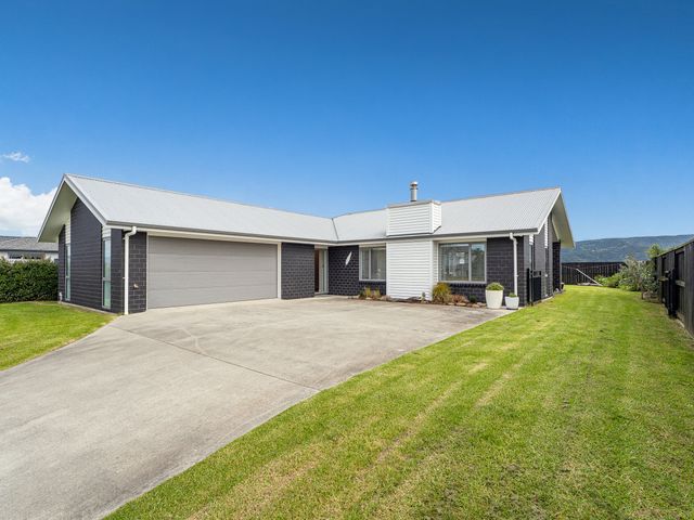 Tide and Tranquility - Whitianga Holiday Home - 1175856 - photo 1