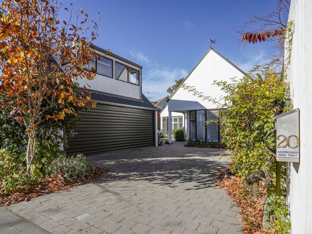 Stylish Fendalton Townhouse - Prime Location - 1176673 - photo 3
