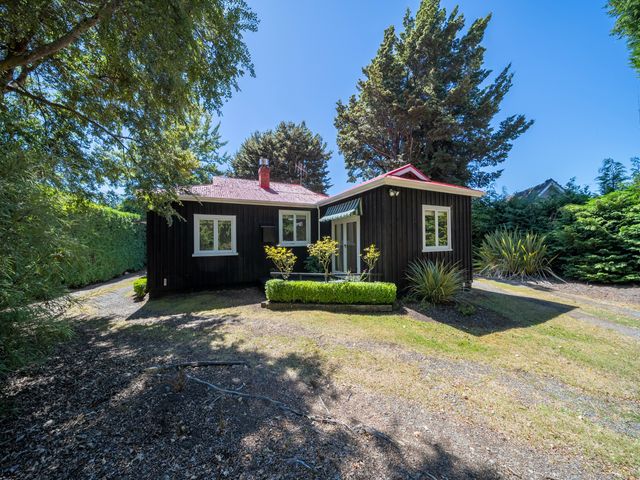 Fiordland Hideaway - Te Anau Holiday Home - 1177366 - photo 2