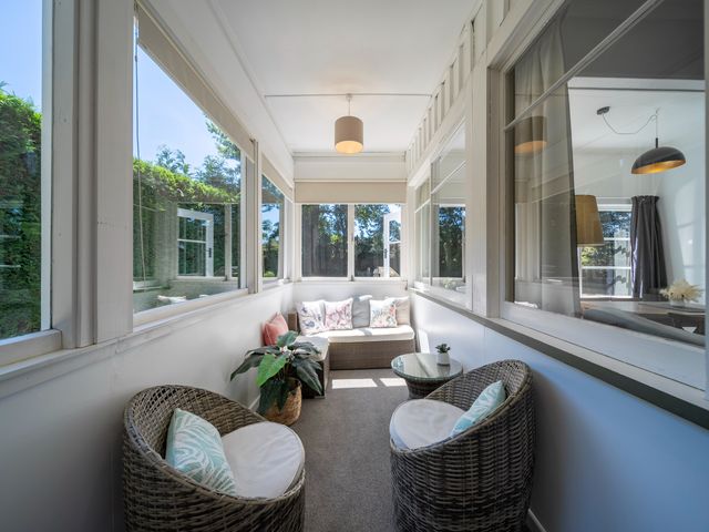 Fiordland Hideaway - Te Anau Holiday Home - 1177366 - photo 4