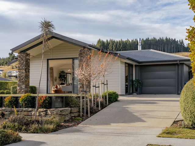 Mako Haven - Wanaka Mountain Outlook - 1177454 - photo 2