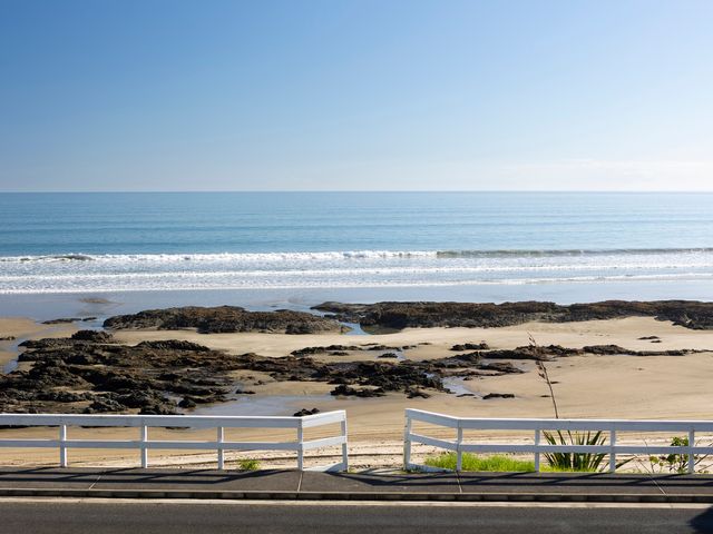 Te Hu - Ahipara Beachfront Bach - 1177723 - photo 3